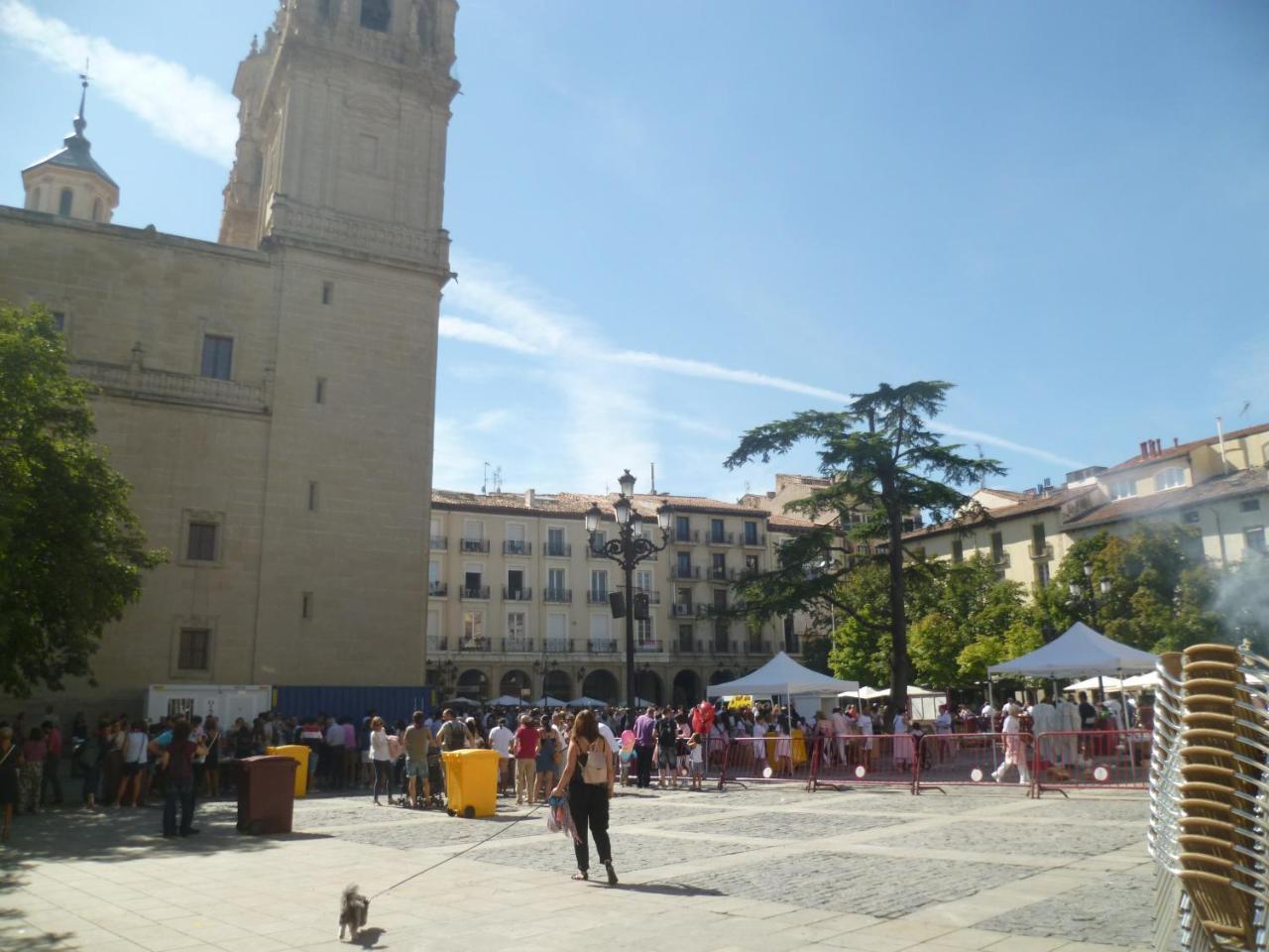 Logrocity Corazon de Logroño Parking privado gratis Exterior foto